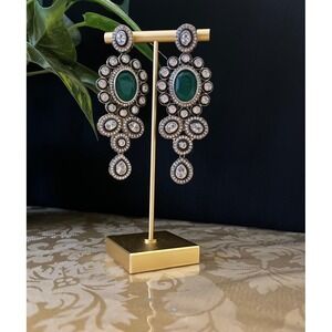 Elegant Green and Silver Dangle Earrings